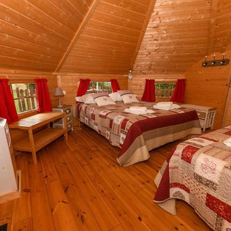 Domaine De La Courillere Bed and Breakfast Le Boupère Εξωτερικό φωτογραφία
