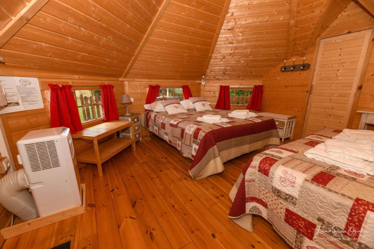 Domaine De La Courillere Bed and Breakfast Le Boupère Εξωτερικό φωτογραφία