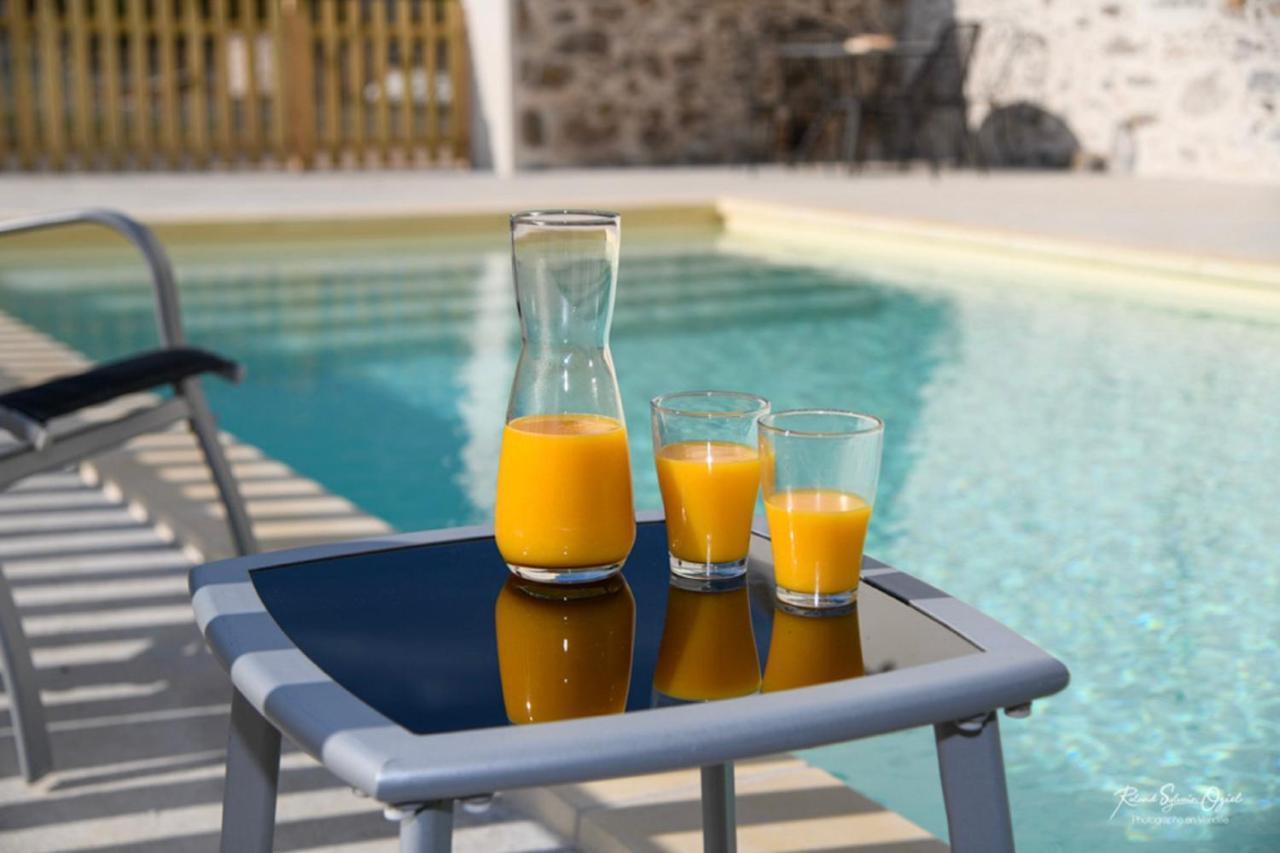 Domaine De La Courillere Bed and Breakfast Le Boupère Εξωτερικό φωτογραφία