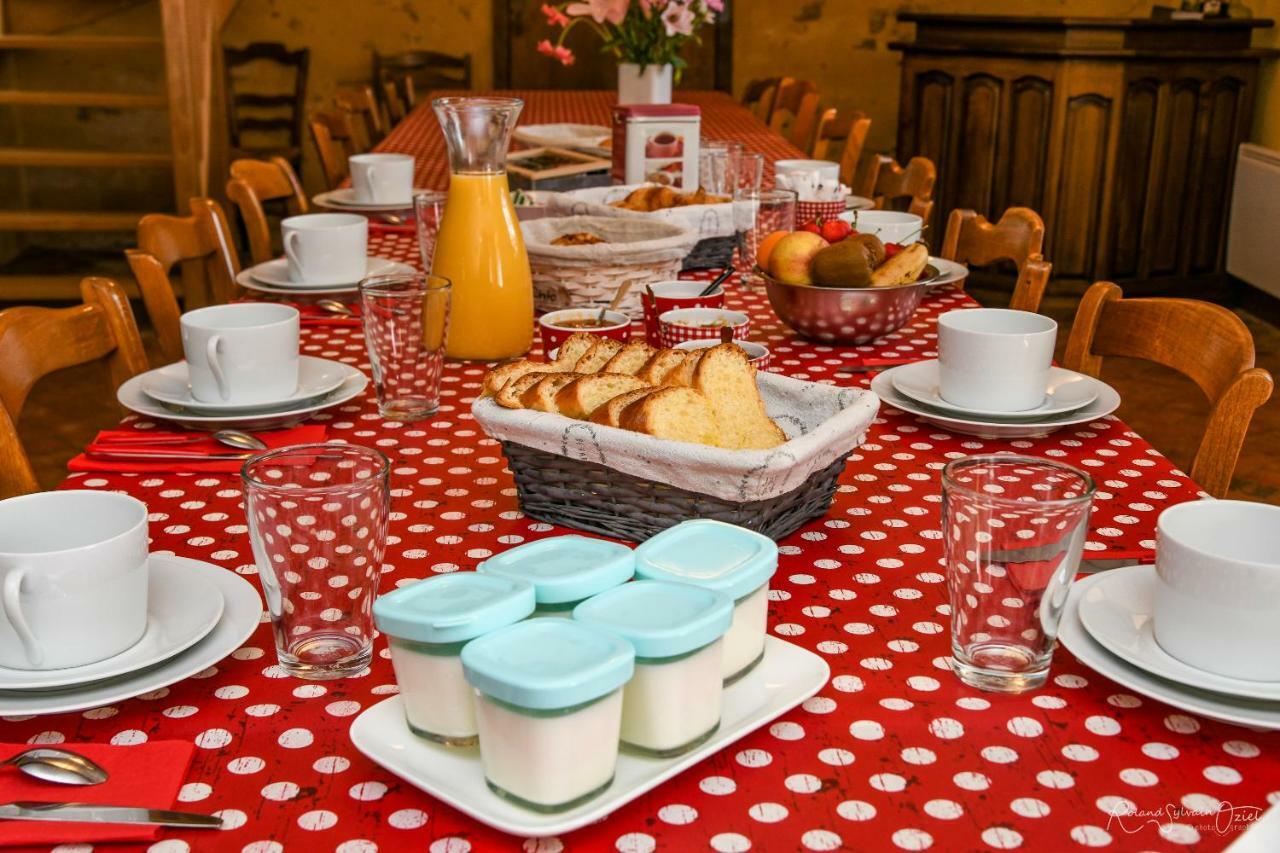 Domaine De La Courillere Bed and Breakfast Le Boupère Εξωτερικό φωτογραφία